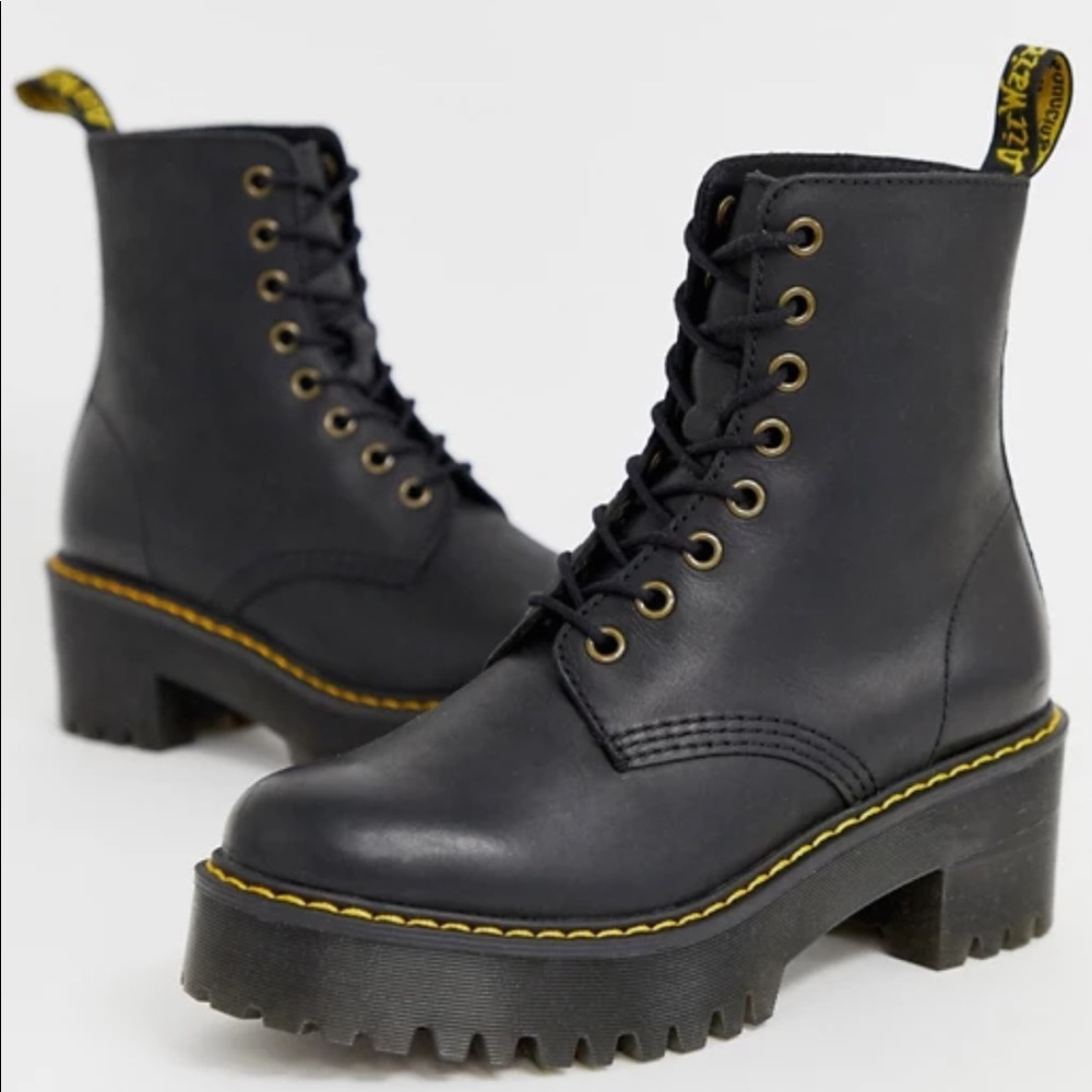 Dr Martens Shriver Hi Wyoming heeled ankle boots
